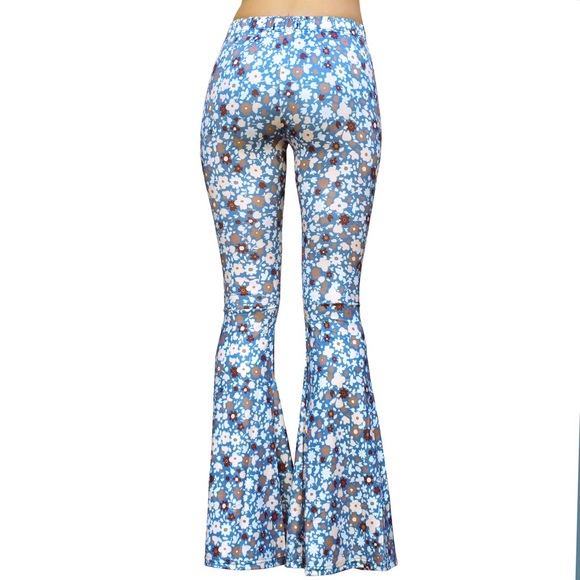Bell bottom pants and crop cami top in indigo floral - Picture 5 of 6